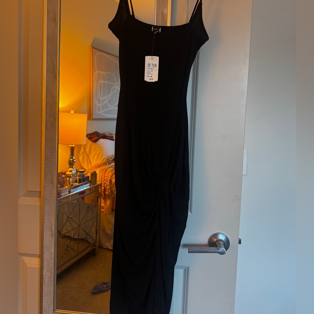 Forever21 Elegant Black Dress